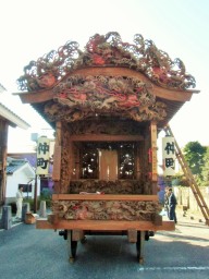 仲町彫刻屋台